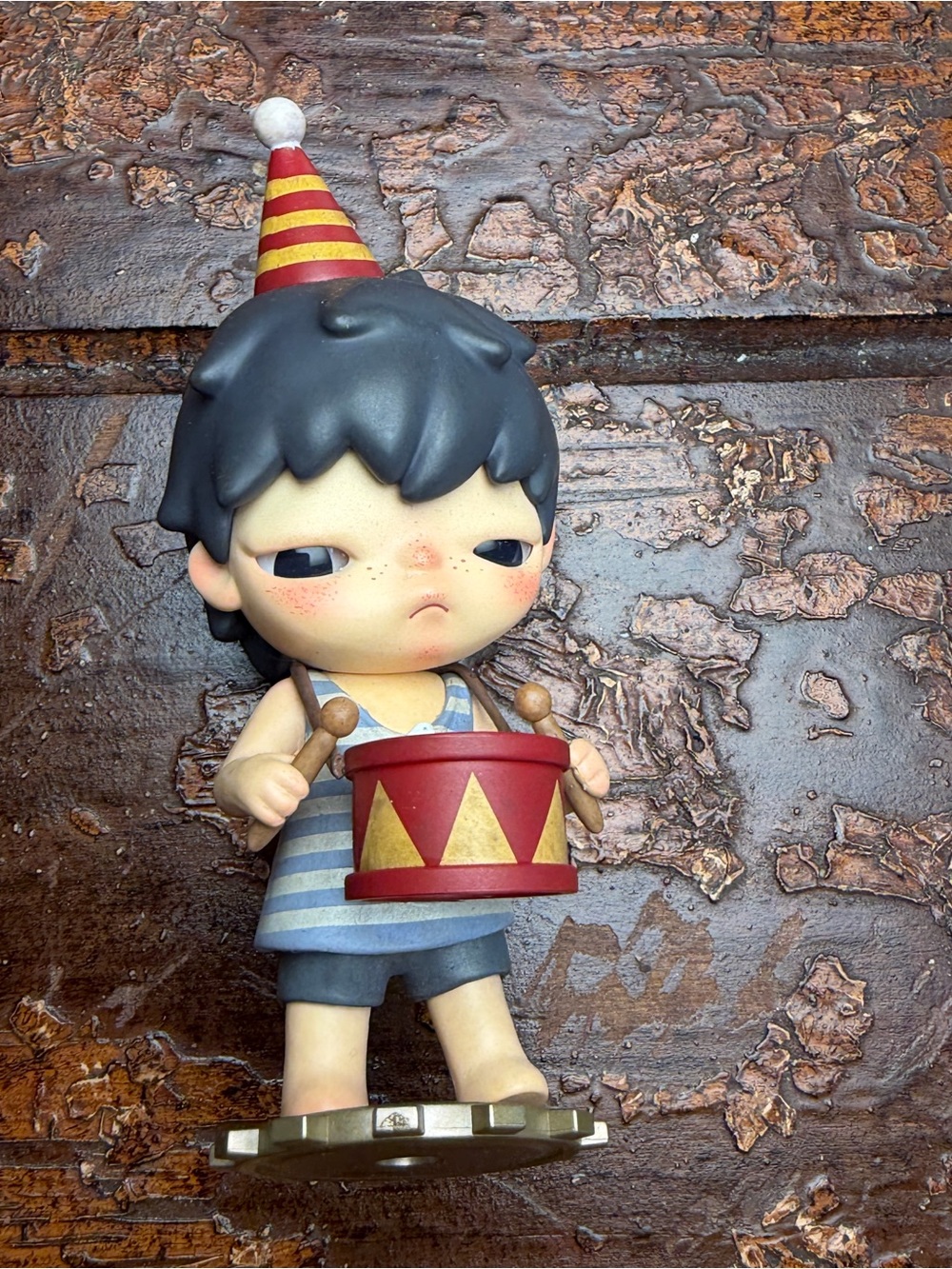 Pop Mart Hirono Mime Series "Fool" collectible figure